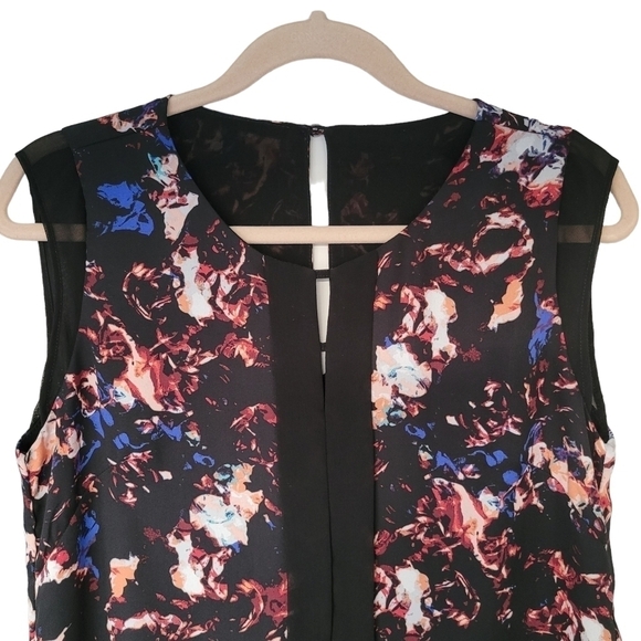 RW&CO Multicolour Cap Sleeve Blouse Abstract Floral Print - Picture 3 of 4